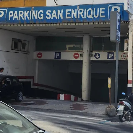 Centro Con Parking Torremolinos