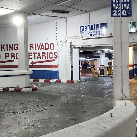 Centro Con Parking Apartment