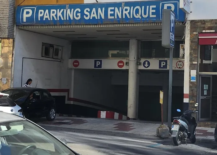 Centro Con Parking Torremolinos