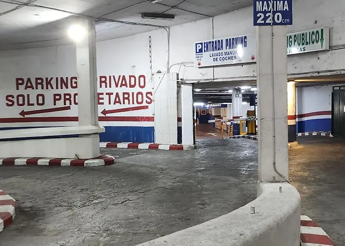 Centro Con Parking Appartement