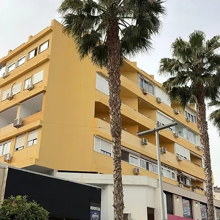 דירה Centro Con Parking טורמולינוס